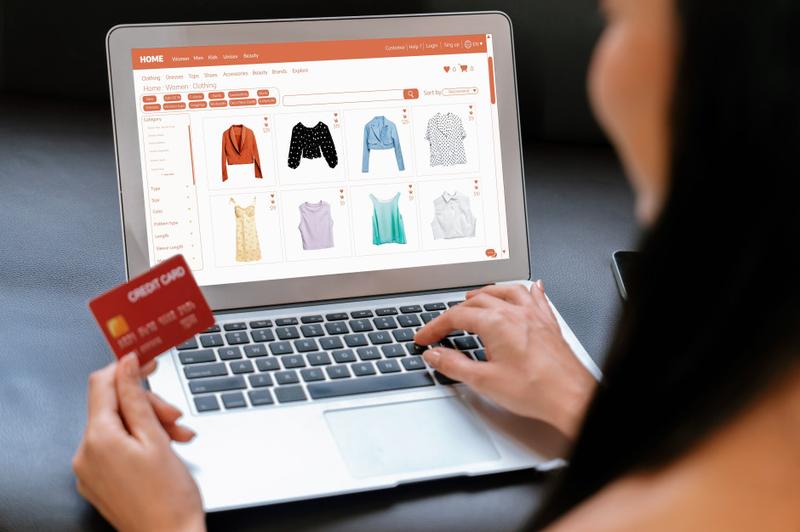 Zakupy online ubrania