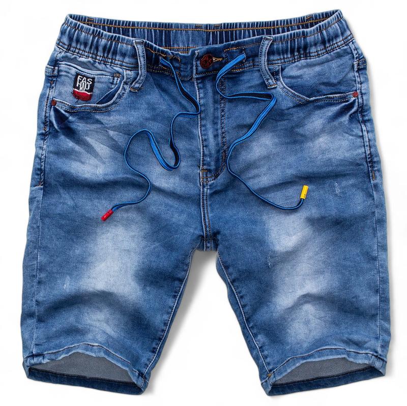 Casualowy look z joggerami