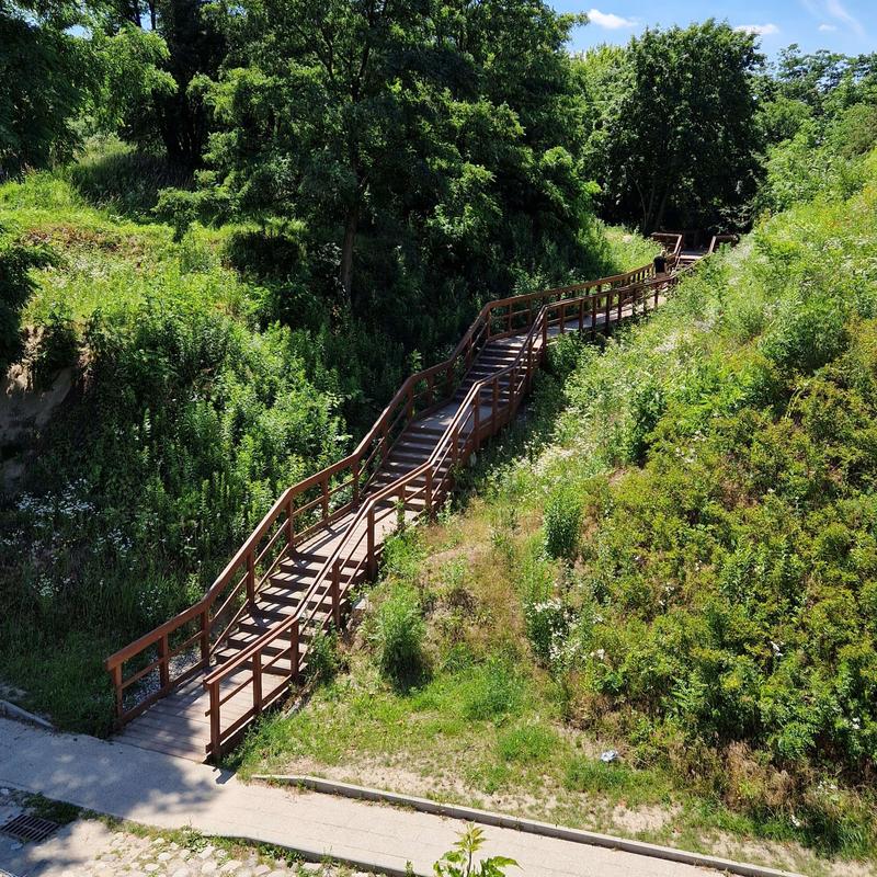 Eksploracja gór i wybrzeży Włoch