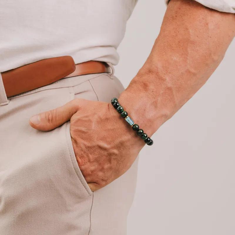 Jaką biżuterię męską na prezent wybrać? Przewodnik po idealnych wyborach