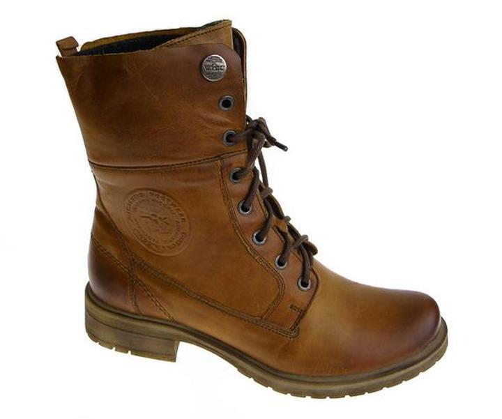 Odkryj futurystyczną kolekcję sneakersów od Nik Giatoma Niccoli – styl, który zachwyca!